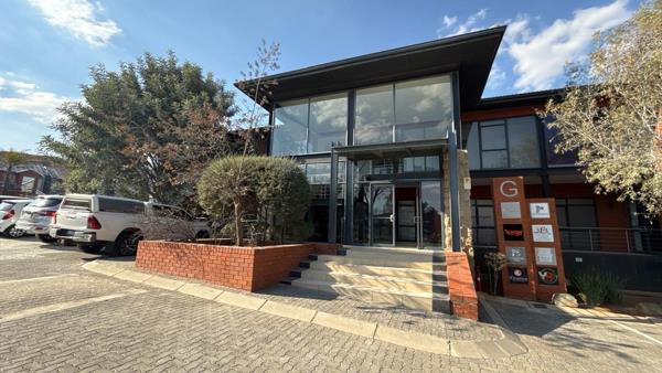 256  m² Commercial space