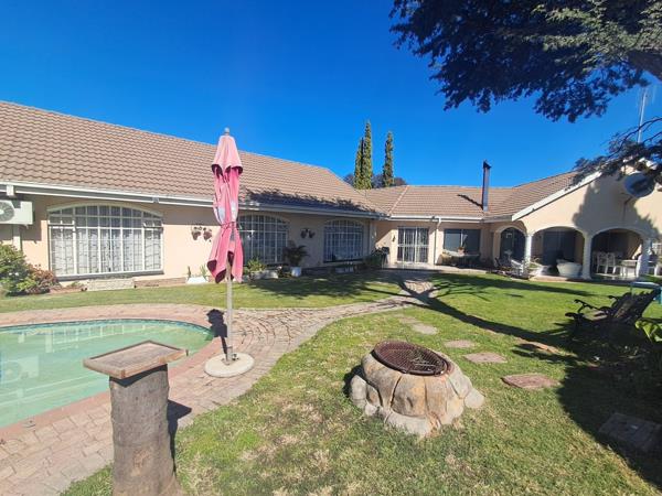 5 Bedroom House