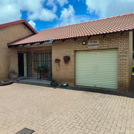 2 Bedroom Townhouse