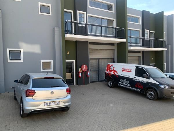 120  m² Commercial space