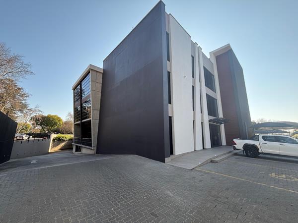 627 m² Commercial space