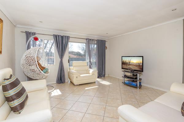 2 Bedroom Simplex