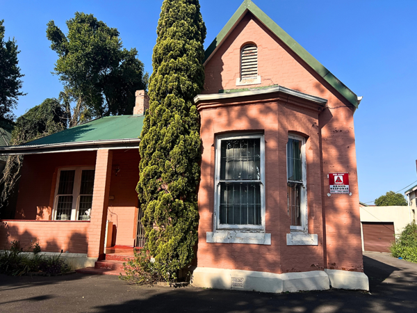 793  m² Commercial space