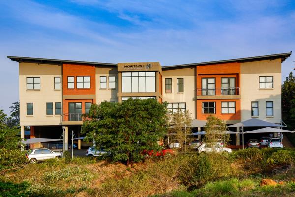 1 000 m² Office Space