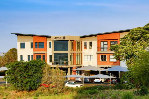 228  m² Office Space