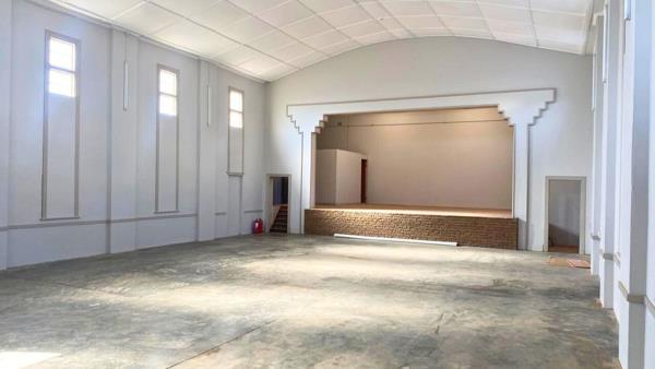 760  m² Commercial space