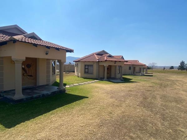 207 600  m² Commercial space