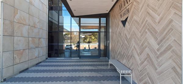 395  m² Commercial space