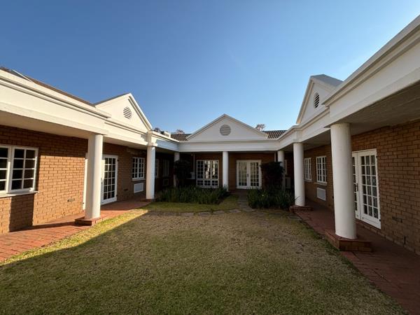 440  m² Commercial space