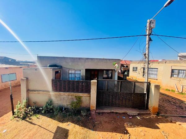 2 Bedroom House