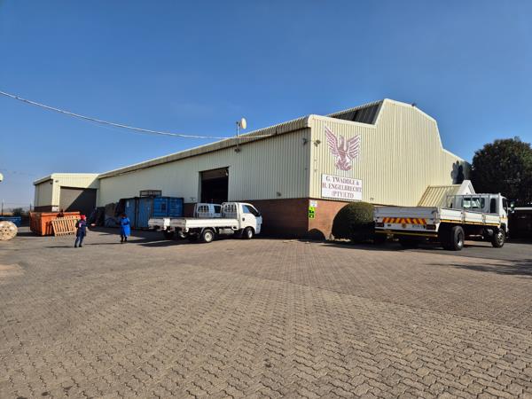 1 175 m² Industrial space