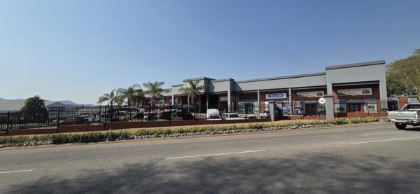 225  m² Commercial space