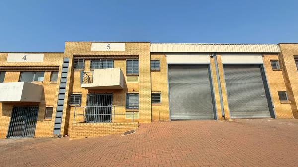 265.7 m² Industrial space