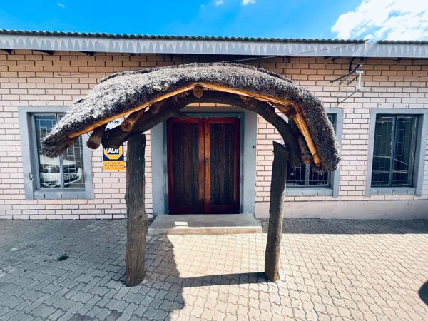 90  m² Commercial space