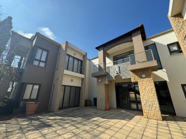 140  m² Commercial space