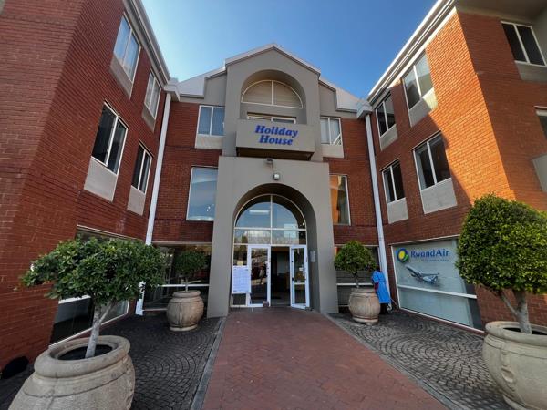 367  m² Commercial space