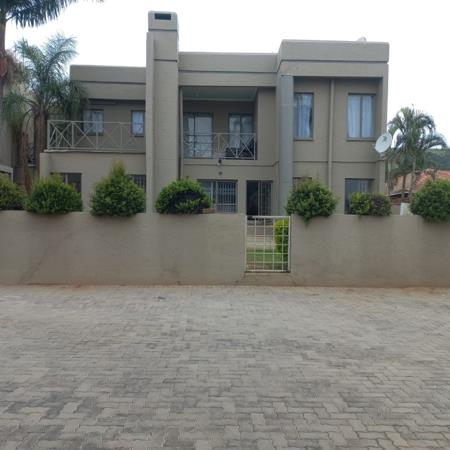 3 Bedroom Townhouse