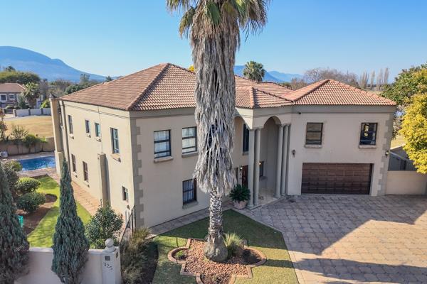 6 Bedroom House
