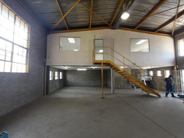 346  m² Industrial space