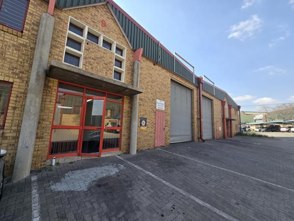 537  m² Commercial space