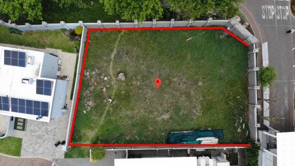 629 m² Land