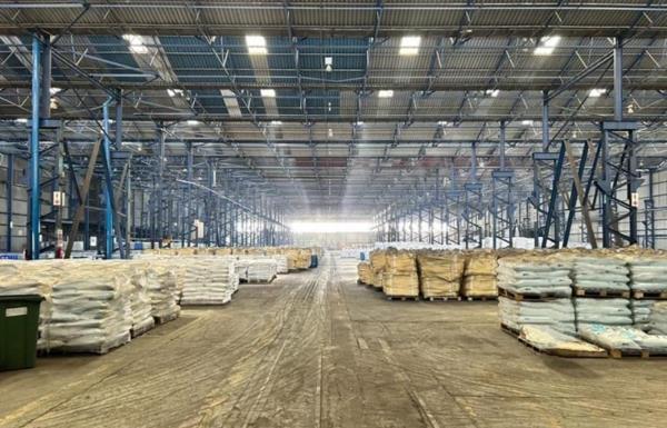 21 000  m² Industrial space