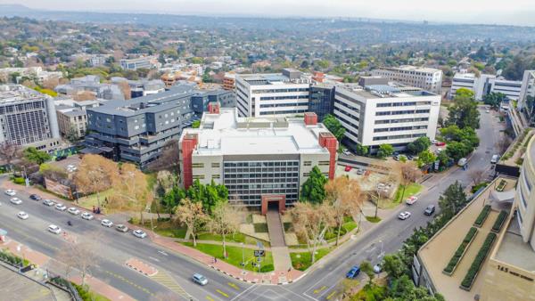 427  m² Commercial space