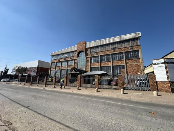 662 m² Commercial space