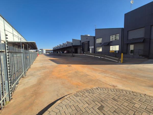 7 772 m² Industrial space