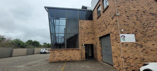 218  m² Industrial space