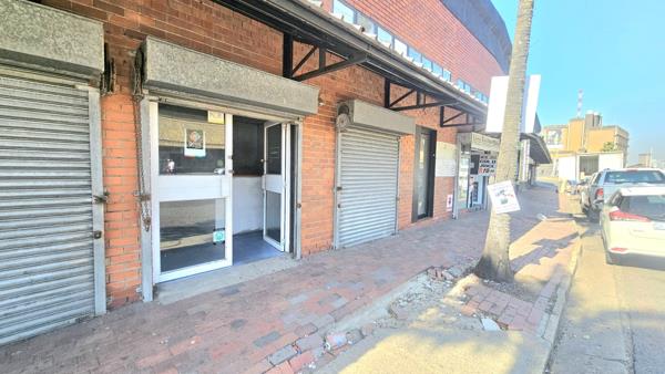 118.2  m² Retail Space