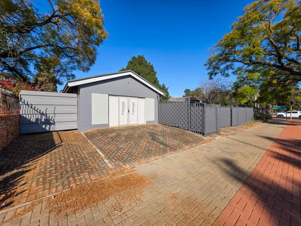 460  m² Commercial space