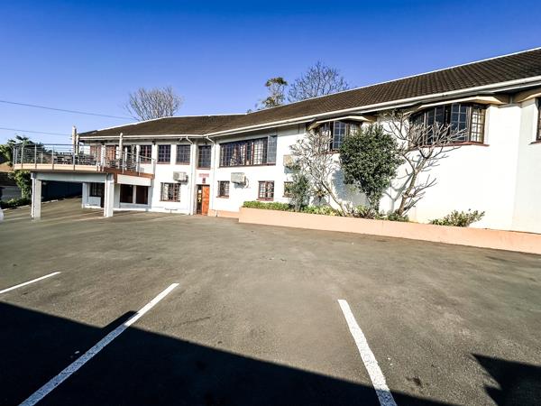 396  m² Commercial space