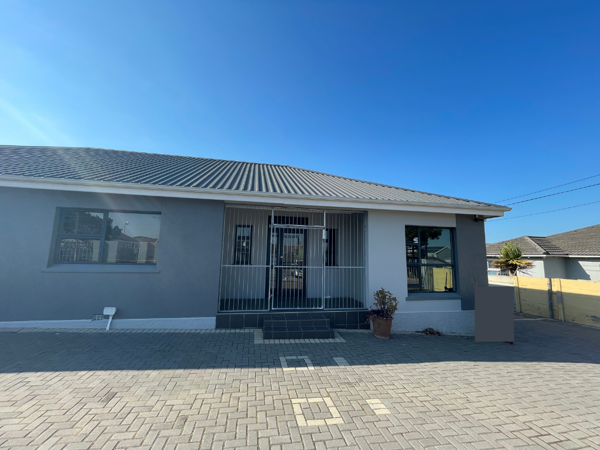 86  m² Commercial space