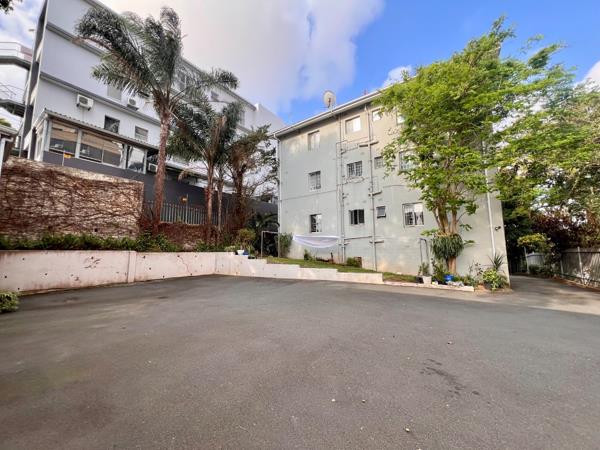 2.5 Bedroom Apartment