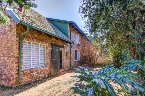 5 Bedroom Townhouse