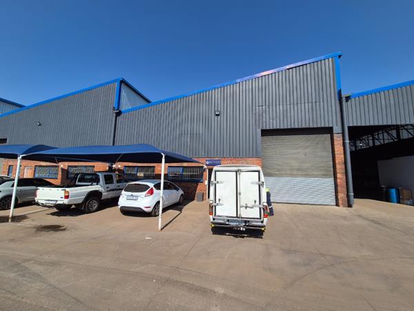 780  m² Industrial space