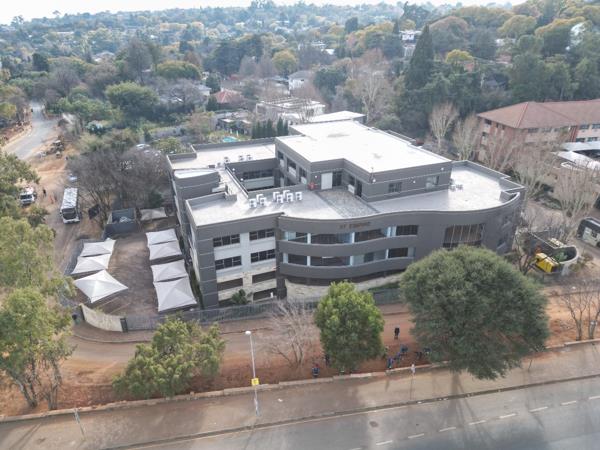 3 440 m² Commercial space