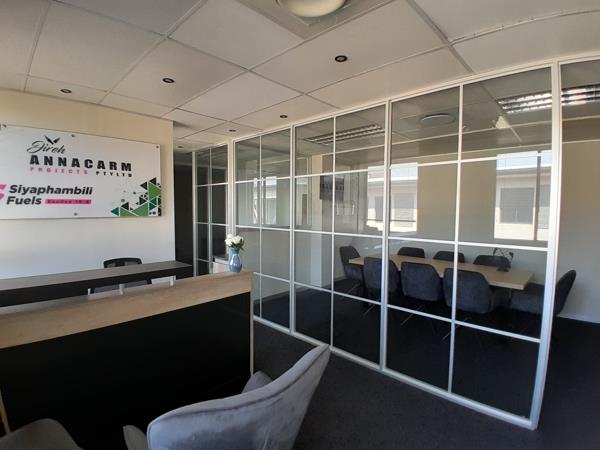 120  m² Commercial space