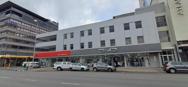 1 184  m² Commercial space