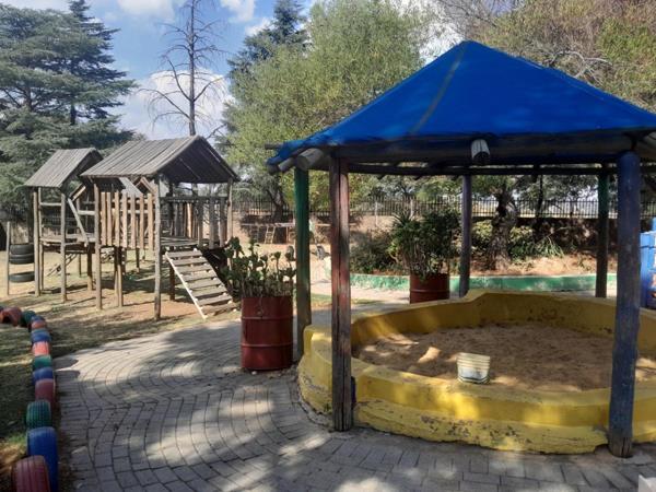 700  m² Commercial space