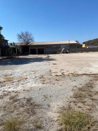 400  m² Commercial space