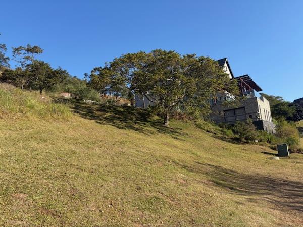 1 591 m² Land