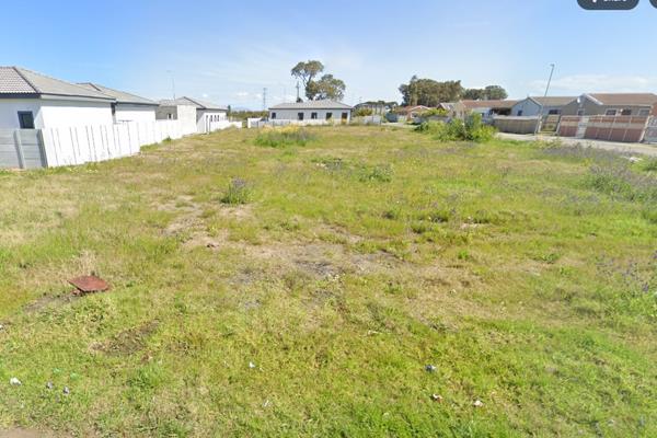 260 m² Land