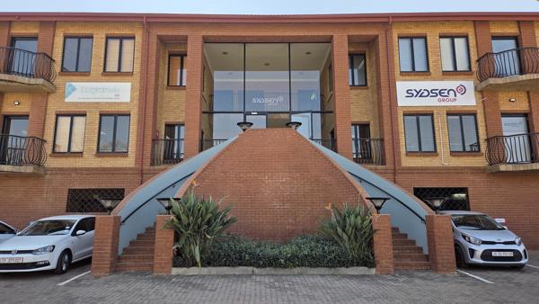 200  m² Commercial space