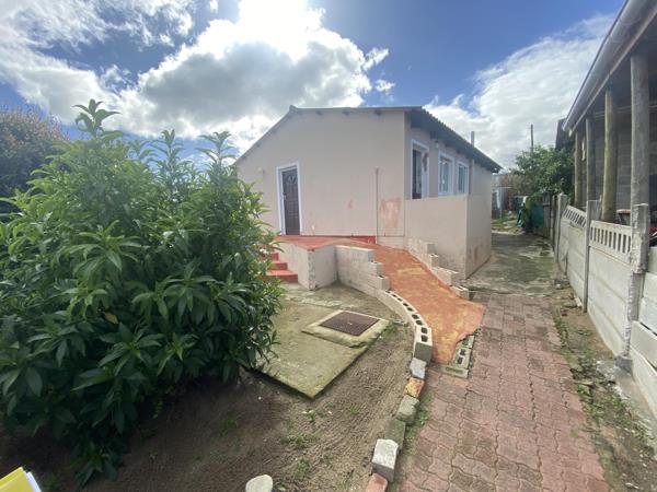 2 Bedroom House
