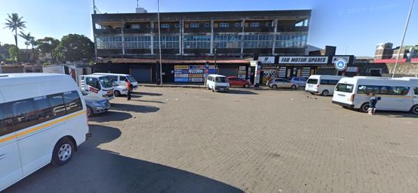 468  m² Retail Space