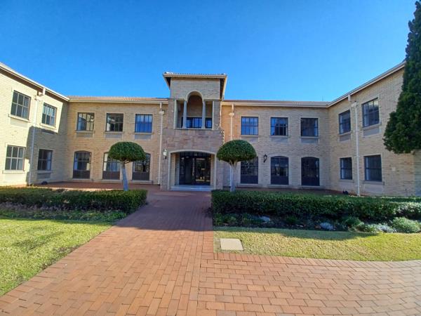 311 m² Office Space