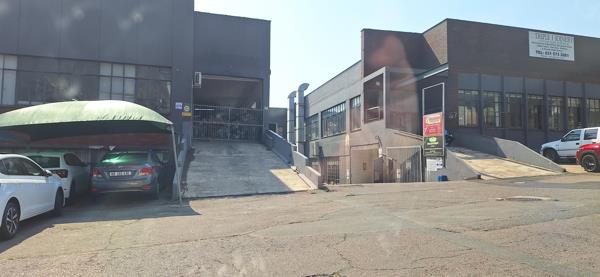 470  m² Industrial space