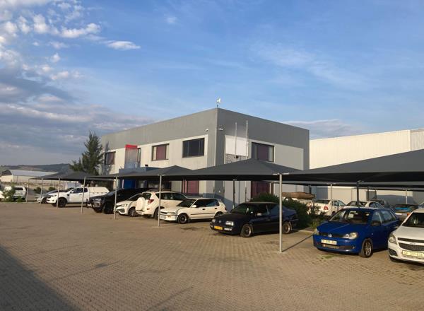 2 300  m² Industrial space